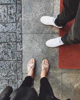 Julia Konrad feet photo 4
