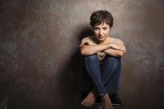 Julia Koschitz feet photo 16