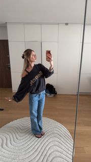Julia Kostera feet photo 2