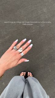 Julia Kostera feet photo 3
