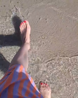 Julia Krüger feet photo 12