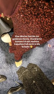 Julia Krüger feet photo 1