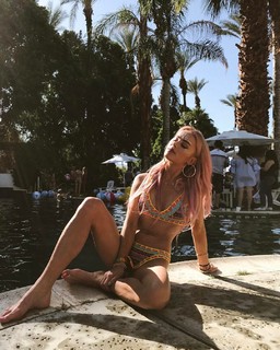 Julia Kuczynska feet photo 2