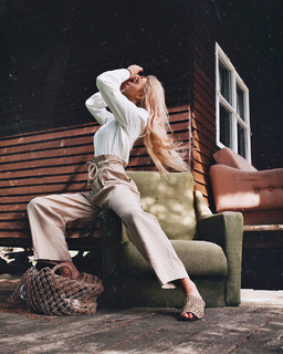 Julia Kuczynska feet photo 17