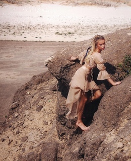 Julia Kuczynska feet photo 11