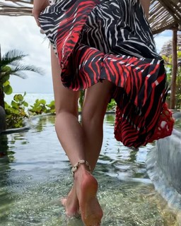 Julia Kuczynska feet photo 17