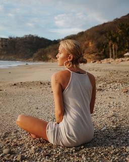 Julia Kuczynska feet photo 11