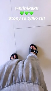 Julia Kuczynska feet photo 2