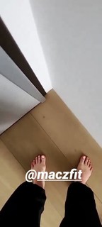 Julia Kuczynska feet photo 17