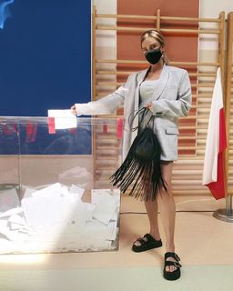 Julia Kuczynska feet photo 7