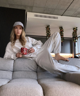Julia Kuczynska feet photo 16