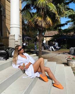 Julia Kuczynska feet photo 10