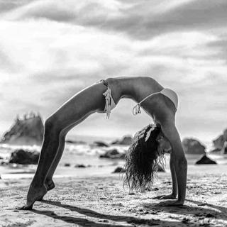 Julia Lescova feet photo 14