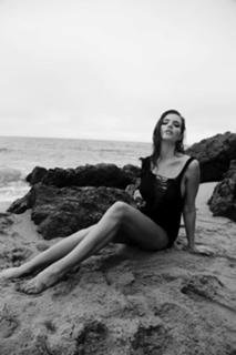 Julia Lescova feet photo 6