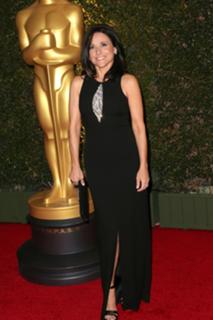 Julia Louis-Dreyfus feet photo thumbnail