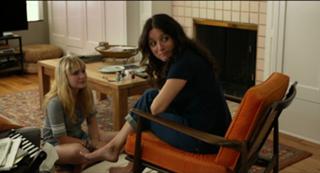 Julia Louis-Dreyfus feet photo thumbnail