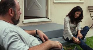 Julia Louis-Dreyfus feet photo thumbnail