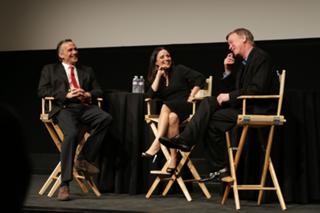 Julia Louis-Dreyfus feet photo thumbnail