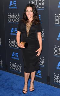 Julia Louis-Dreyfus feet photo thumbnail
