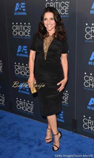 Julia Louis-Dreyfus feet photo thumbnail