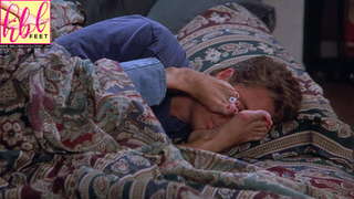 Julia Louis-Dreyfus feet photo thumbnail