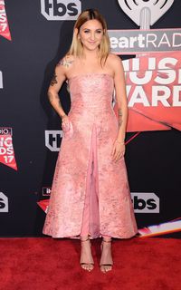 Julia Michaels feet photo 17