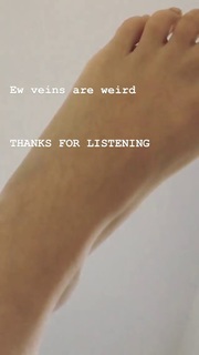 Julia Michaels feet photo 18