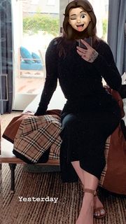 Julia Michaels feet photo 17
