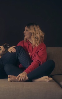 Julia Michaels feet photo 6