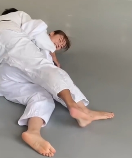 Julia Nagano feet photo 9