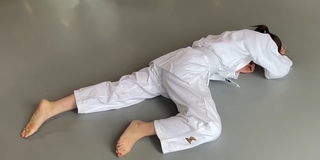 Julia Nagano feet photo 7