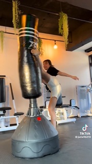 Julia Nagano feet photo 20
