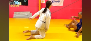 Julia Nagano feet photo 10