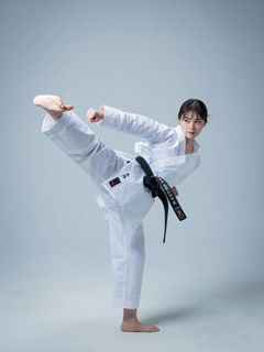 Julia Nagano feet photo 8