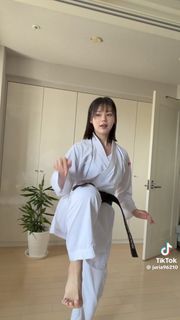 Julia Nagano feet photo 8