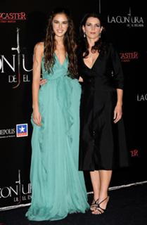 Julia Ormond feet photo thumbnail