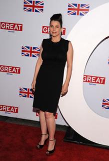 Julia Ormond feet photo thumbnail