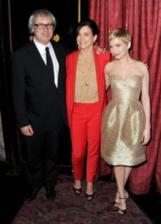 Julia Ormond feet photo thumbnail