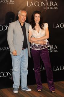 Julia Ormond feet photo thumbnail