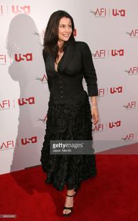 Julia Ormond feet photo thumbnail