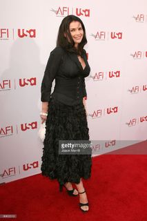 Julia Ormond feet photo thumbnail