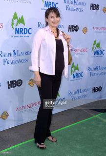 Julia Ormond feet photo thumbnail