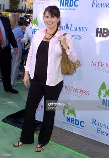 Julia Ormond feet photo thumbnail