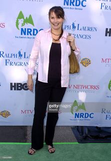 Julia Ormond feet photo thumbnail