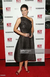 Julia Ormond feet photo thumbnail