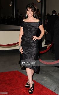 Julia Ormond feet photo thumbnail