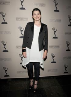 Julia Ormond feet photo thumbnail