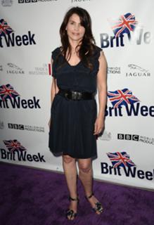 Julia Ormond feet photo thumbnail