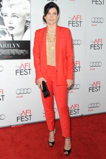 Julia Ormond feet photo thumbnail