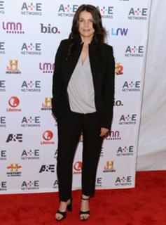 Julia Ormond feet photo thumbnail